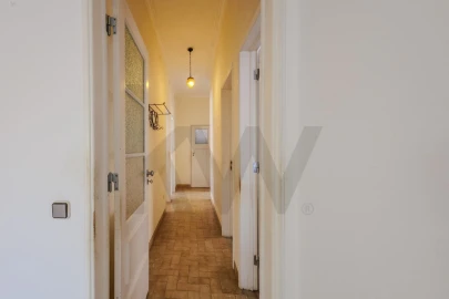 Moradia T7 para Venda em Rio de Mouro