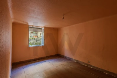 Moradia T7 para Venda em Rio de Mouro