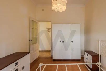 Moradia T7 para Venda em Rio de Mouro