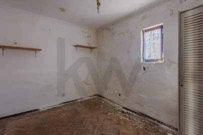 Moradia T7 para Venda em Rio de Mouro