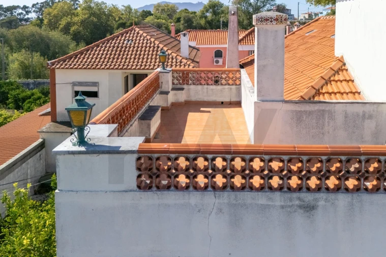 Moradia T7 para Venda em Rio de Mouro Foto 10