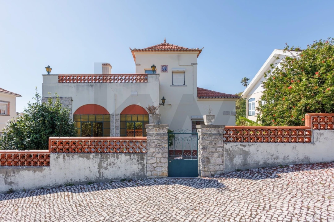 Moradia T7 para Venda em Rio de Mouro Foto 2