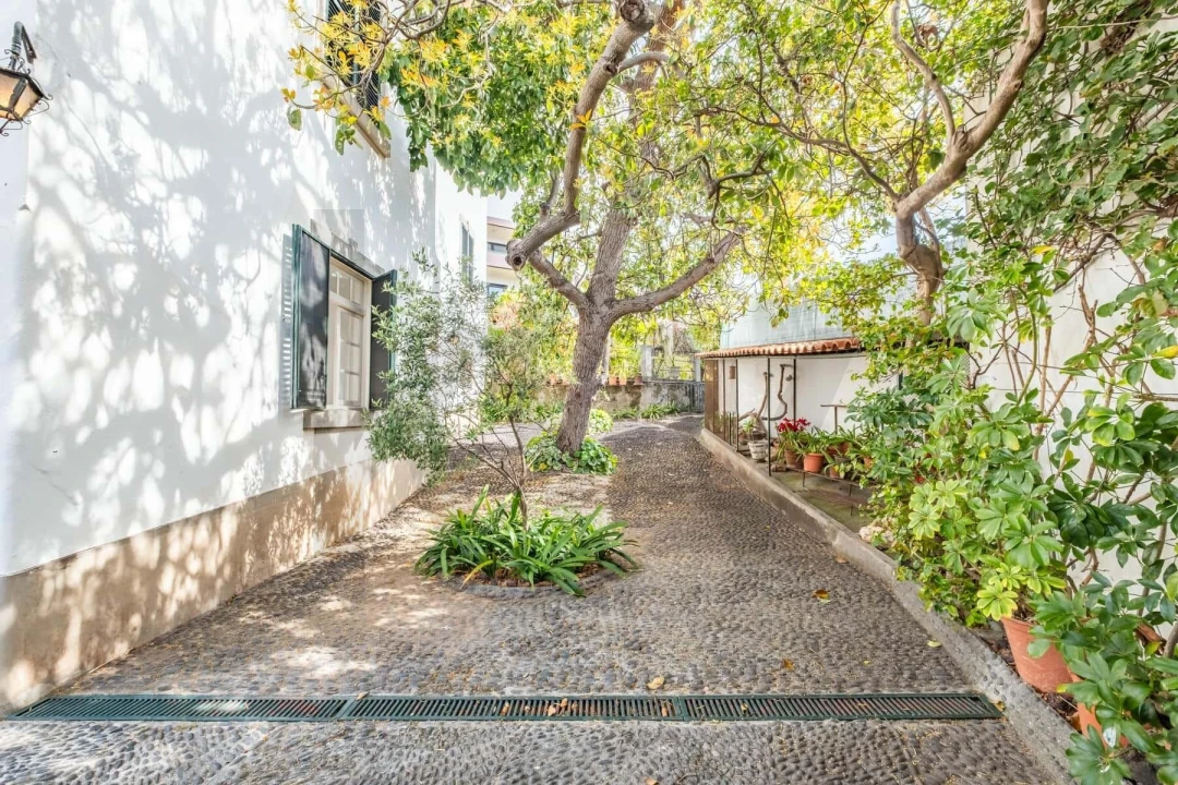 Moradia T4 para Venda em São Gonçalo Foto 43