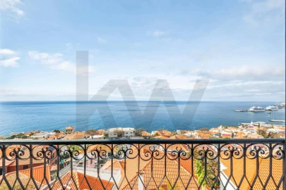 Moradia T4 para Venda em São Gonçalo