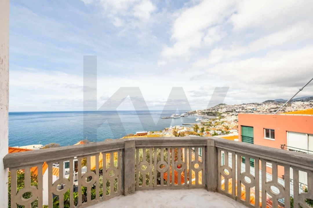 Moradia T4 para Venda em São Gonçalo Foto 2