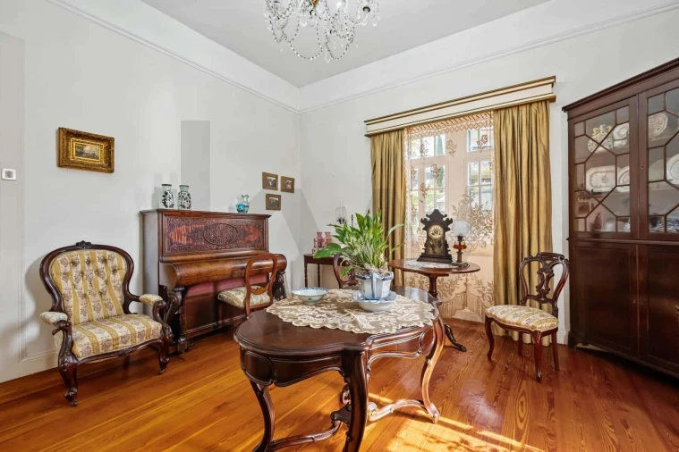 Moradia T4 para Venda em São Gonçalo Foto 3