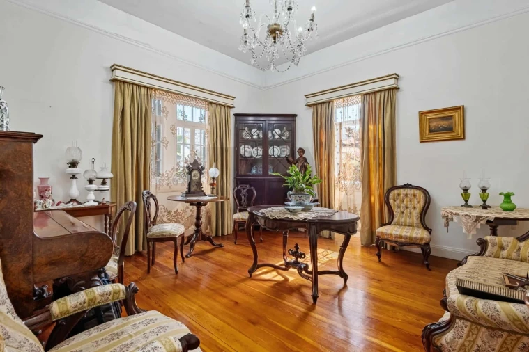 Moradia T4 para Venda em São Gonçalo Foto 4