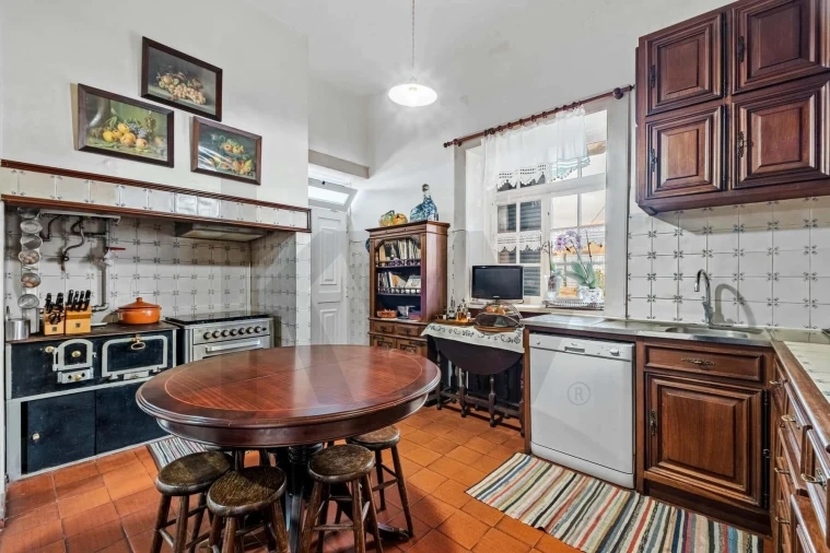 Moradia T4 para Venda em São Gonçalo Foto 10