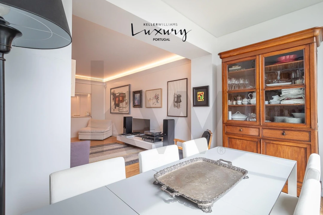 Apartamento T4 para Venda em Avenidas Novas Foto 1