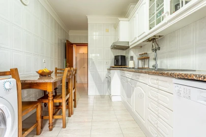 Apartamento T2 para Venda em Azeitão (São Lourenço e São Simão)