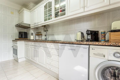 Apartamento T2 para Venda em Azeitão (São Lourenço e São Simão)