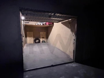 Garagem para Venda em Alto do Seixalinho, Santo André e Verderena