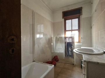 Moradia T5 para Venda em Benfica