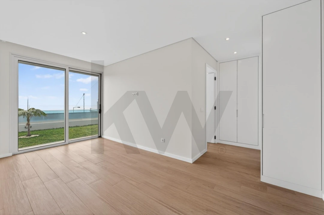 Moradia T3 para Venda em Paul do Mar Foto 37