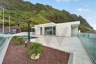 Moradia T3 para Venda em Paul do Mar