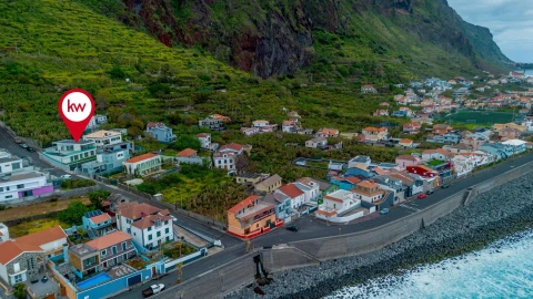 Moradia T3 para Venda em Paul do Mar