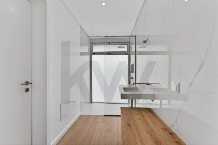 Moradia T3 para Venda em Paul do Mar Foto 35