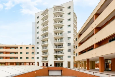 Apartamento T3 para Arrendamento em Oeiras e São Julião da Barra, Paço de Arcos e Caxias