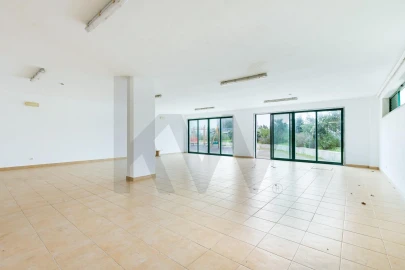 Apartamento T3 para Arrendamento em Oeiras e São Julião da Barra, Paço de Arcos e Caxias