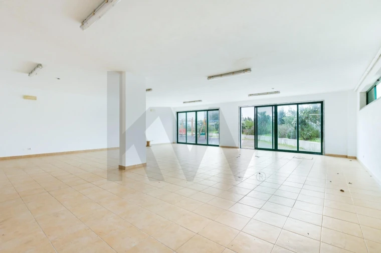 Apartamento T3 para Arrendamento em Oeiras e São Julião da Barra, Paço de Arcos e Caxias Foto 52