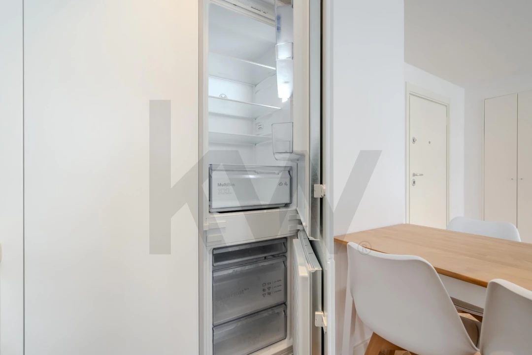 Apartamento T1 para Arrendamento em Algés, Linda-A-Velha e Cruz Quebrada-Dafundo Foto 9