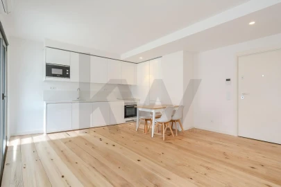 Apartamento T1 para Arrendamento em Algés, Linda-A-Velha e Cruz Quebrada-Dafundo