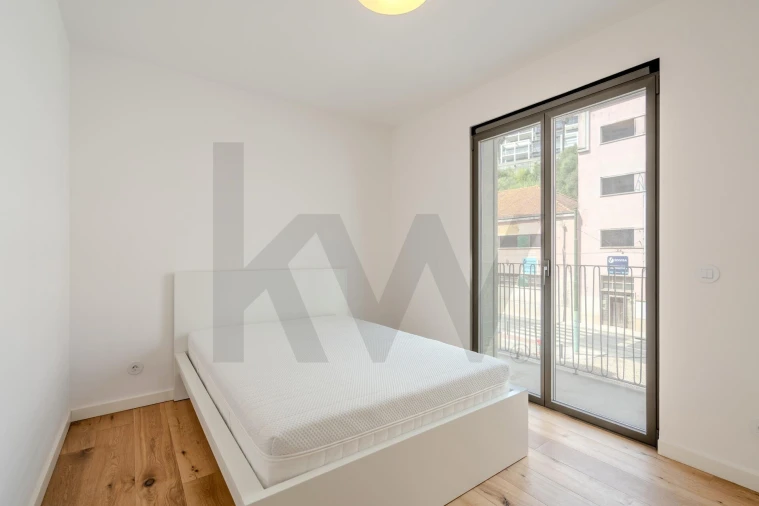 Apartamento T1 para Arrendamento em Algés, Linda-A-Velha e Cruz Quebrada-Dafundo Foto 12