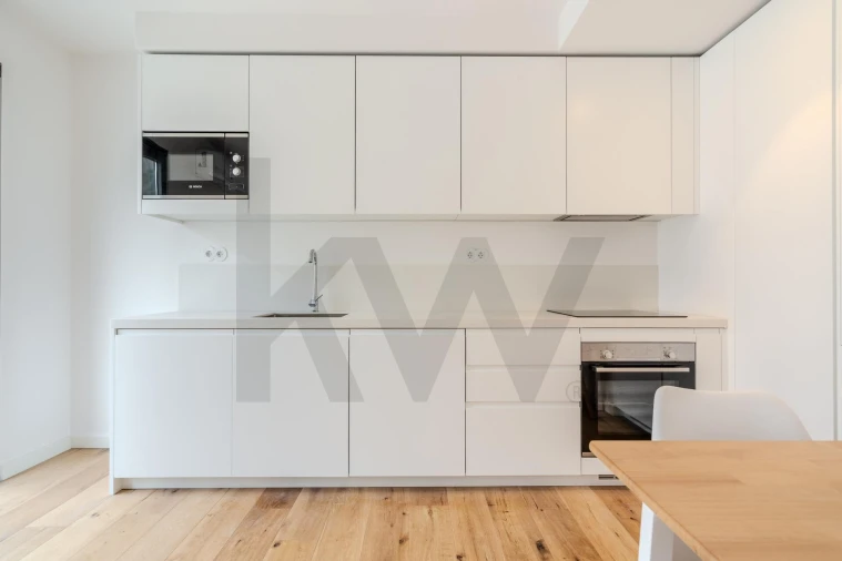 Apartamento T1 para Arrendamento em Algés, Linda-A-Velha e Cruz Quebrada-Dafundo Foto 7