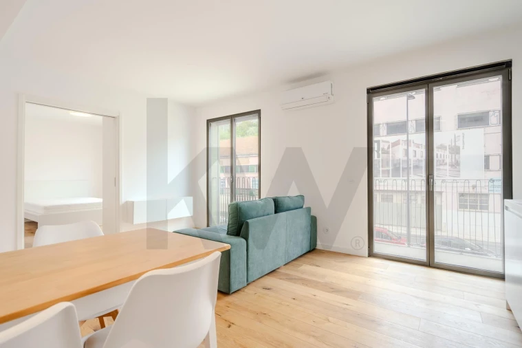 Apartamento T1 para Arrendamento em Algés, Linda-A-Velha e Cruz Quebrada-Dafundo Foto 6