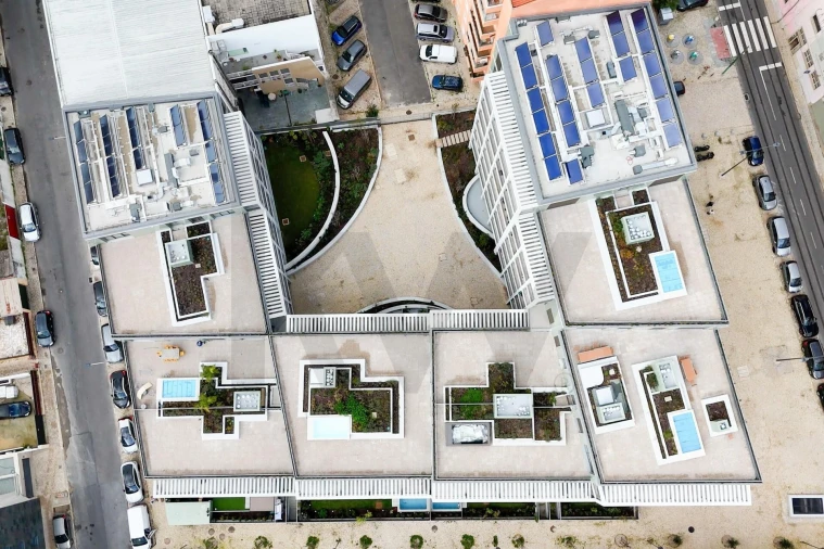 Apartamento T1 para Arrendamento em Algés, Linda-A-Velha e Cruz Quebrada-Dafundo Foto 33