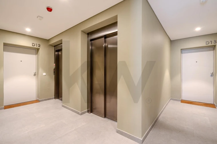 Apartamento T1 para Arrendamento em Algés, Linda-A-Velha e Cruz Quebrada-Dafundo Foto 23