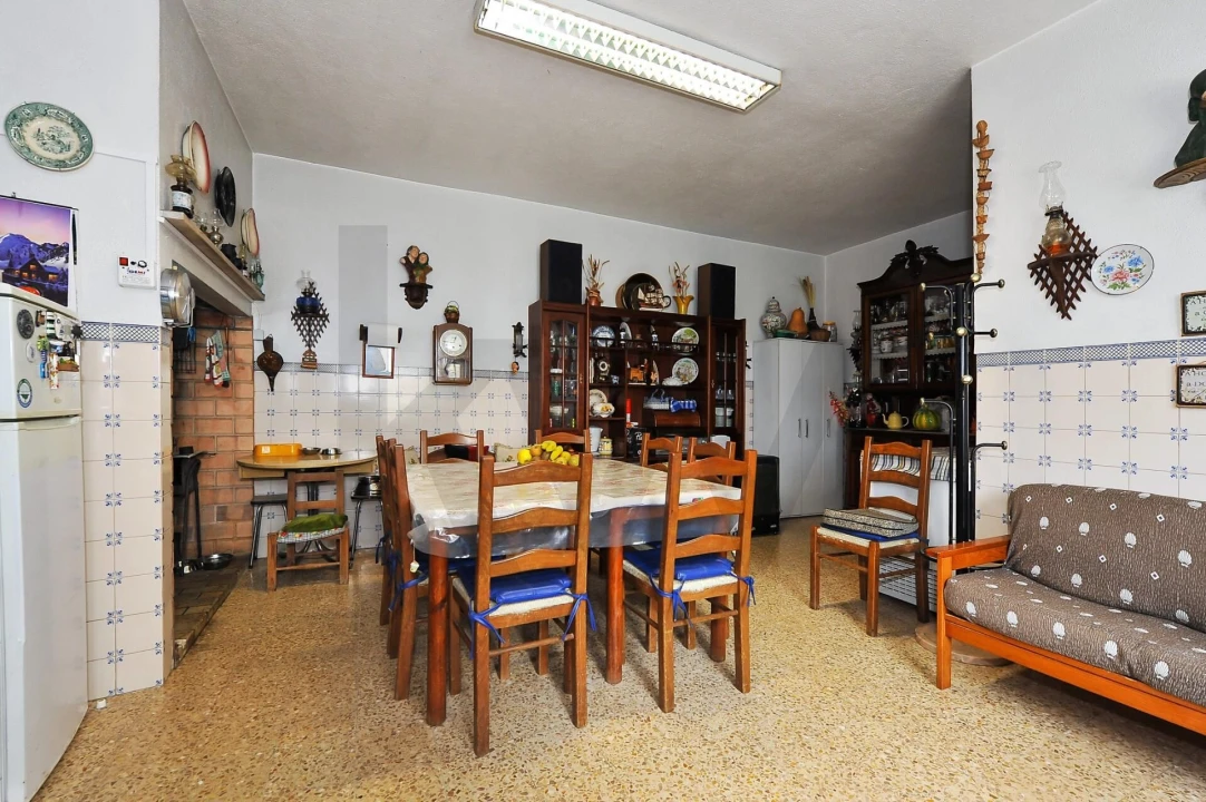 Moradia T4 para Venda em Ramada e Caneças Foto 22