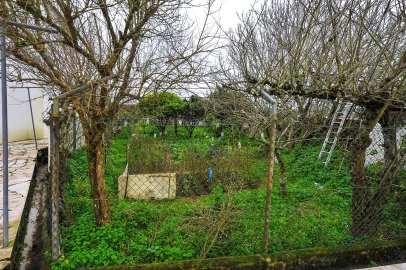 Moradia T4 para Venda em Ramada e Caneças