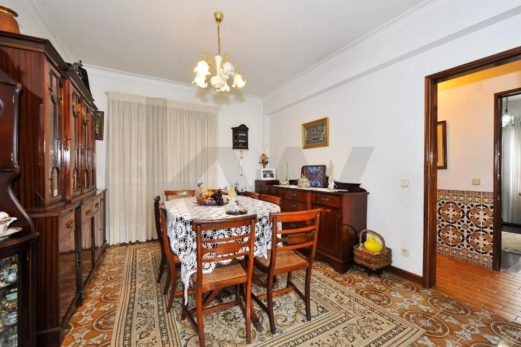 Moradia T4 para Venda em Ramada e Caneças Foto 29