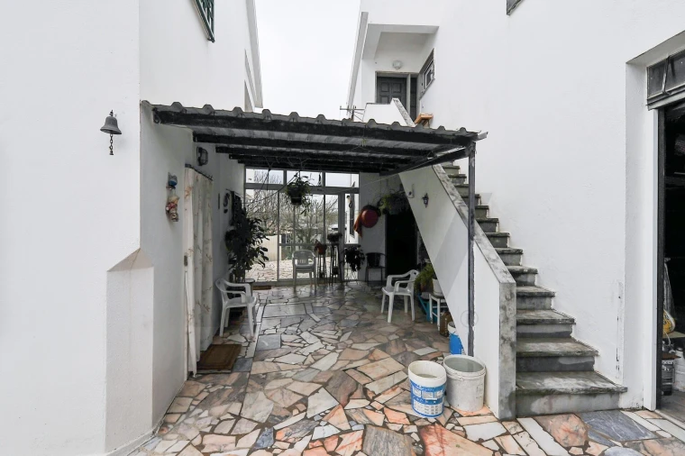 Moradia T4 para Venda em Ramada e Caneças Foto 15