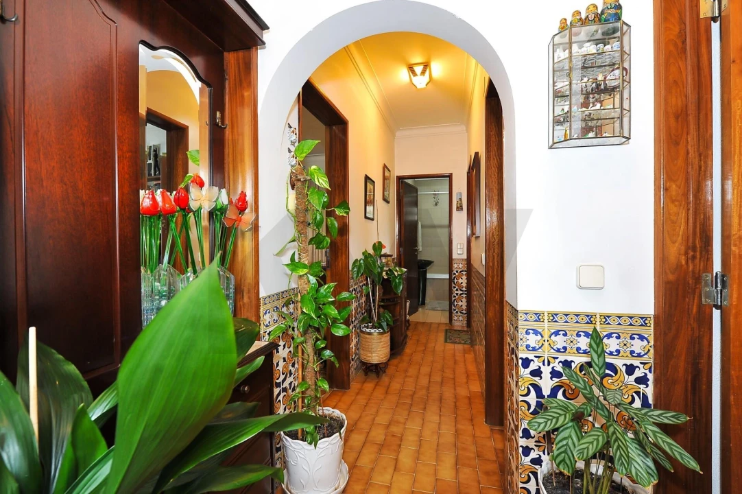 Moradia T4 para Venda em Ramada e Caneças Foto 27