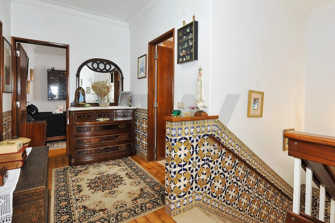 Moradia T4 para Venda em Ramada e Caneças Foto 38