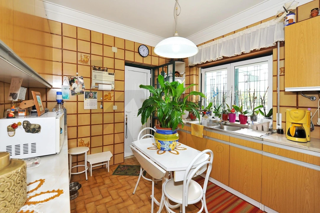 Moradia T4 para Venda em Ramada e Caneças Foto 34