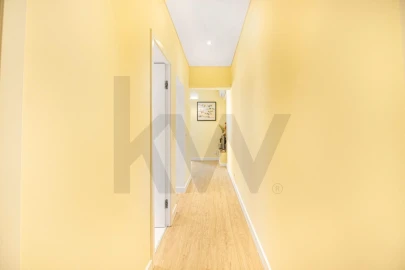 Apartamento T1 para Venda em Campo de Ourique