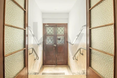 Apartamento T1 para Venda em Campo de Ourique