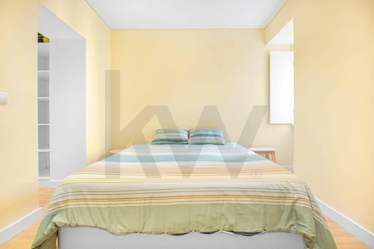 Apartamento T1 para Venda em Campo de Ourique Foto 13