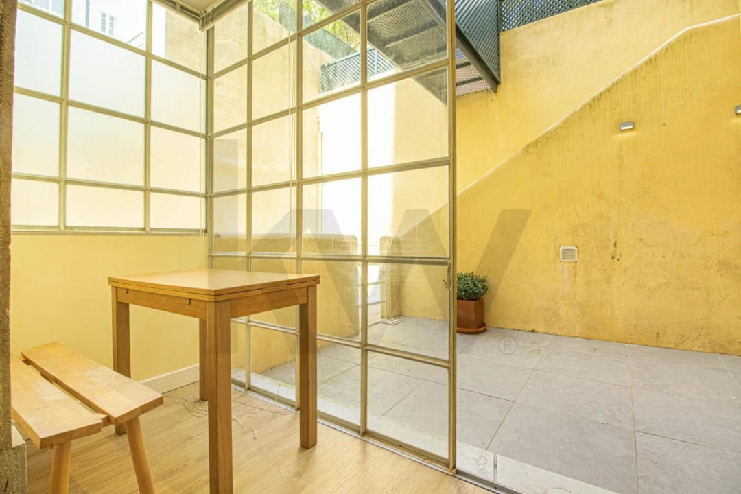 Apartamento T1 para Venda em Campo de Ourique Foto 6