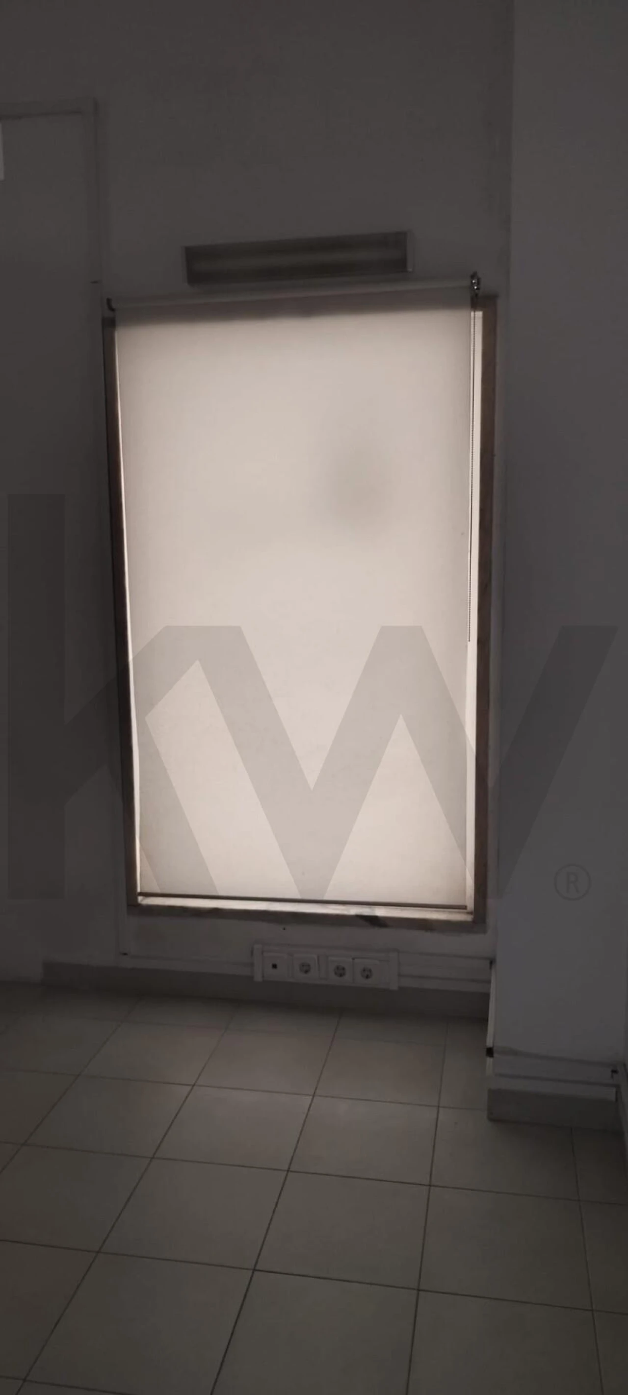 Loja para Arrendamento em Mina de Água Foto 14