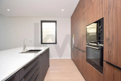 Moradia T4 para Venda em Alcabideche