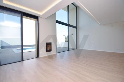 Moradia T4 para Venda em Alcabideche