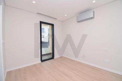 Moradia T4 para Venda em Alcabideche