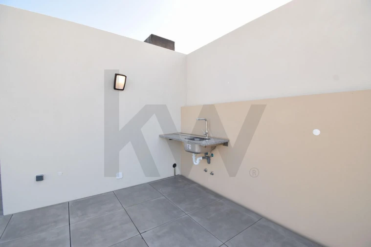 Moradia T4 para Venda em Alcabideche Foto 43