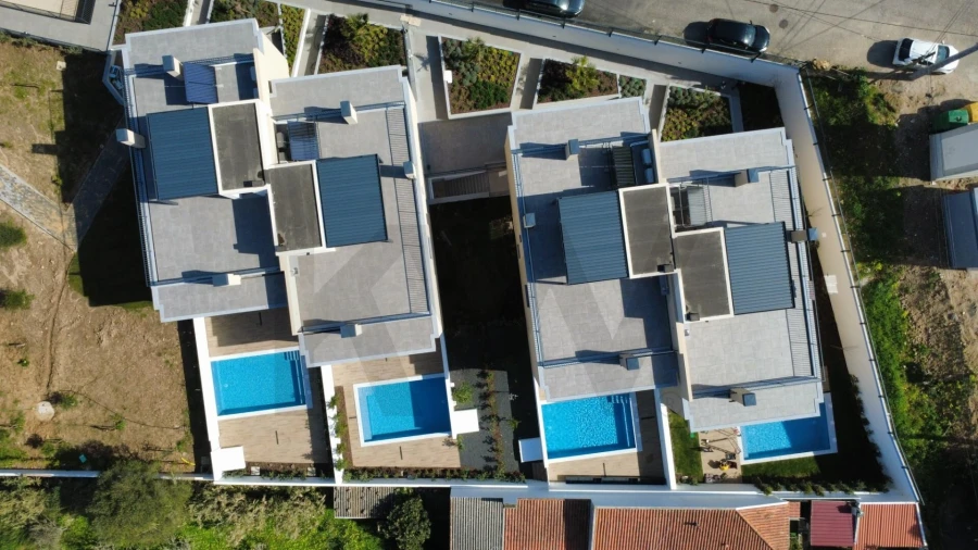 Moradia T4 para Venda em Alcabideche Foto 49