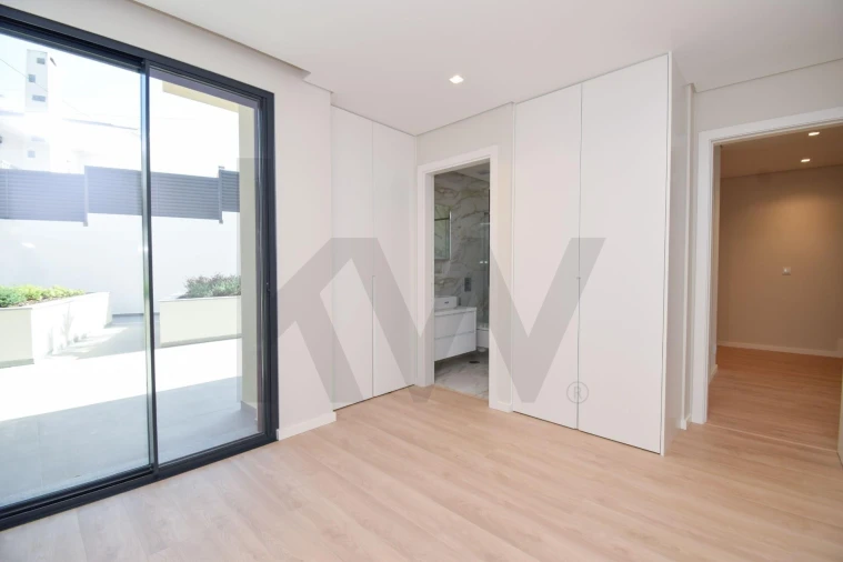 Moradia T4 para Venda em Alcabideche Foto 20