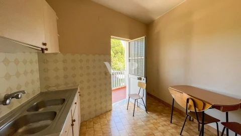 Moradia T8 para Venda em Quarteira